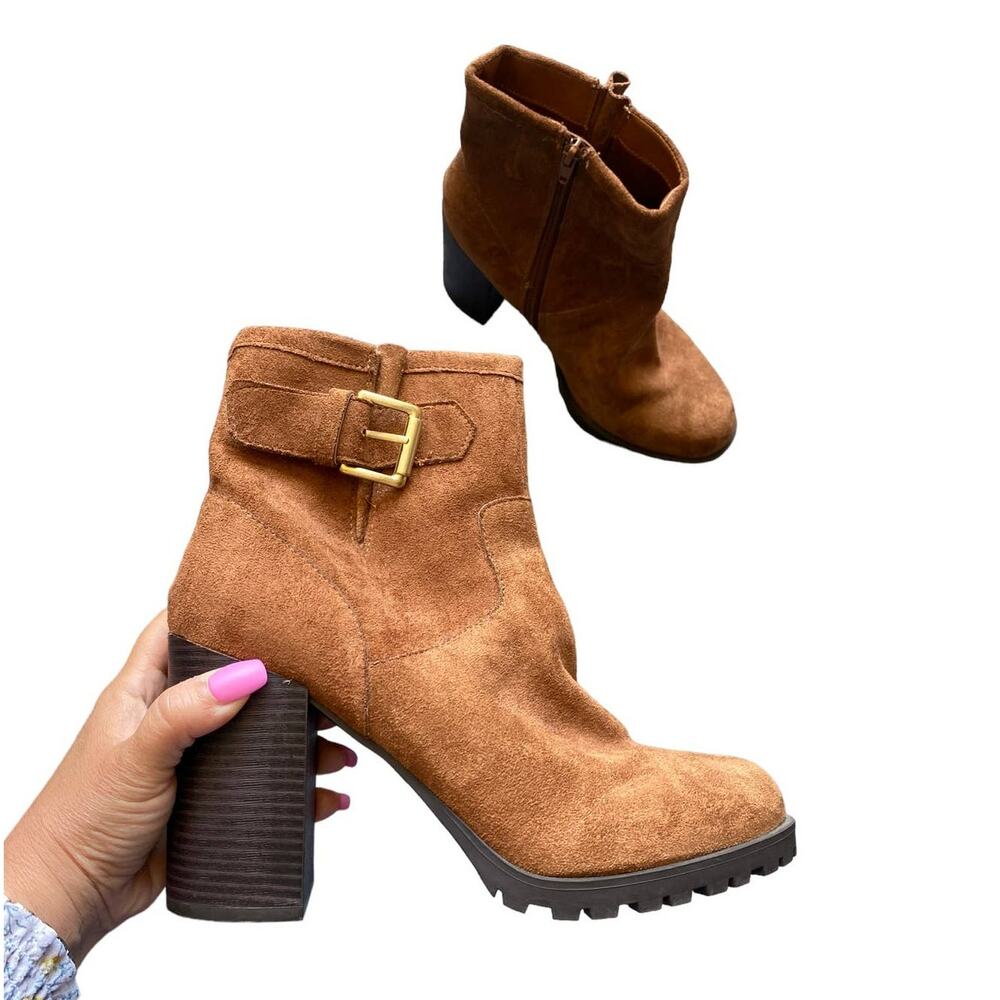 NEW Brown Faux Suede Chunky Lug Sole Platform Boots Size 9